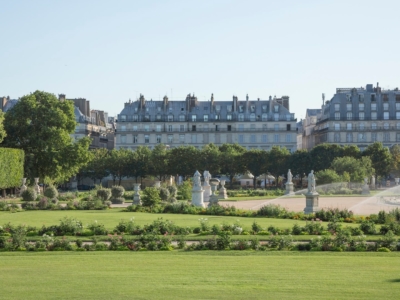 Production-film-Paris-Tuilleries-garden